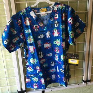 WonderWink Printed V-Neck Top